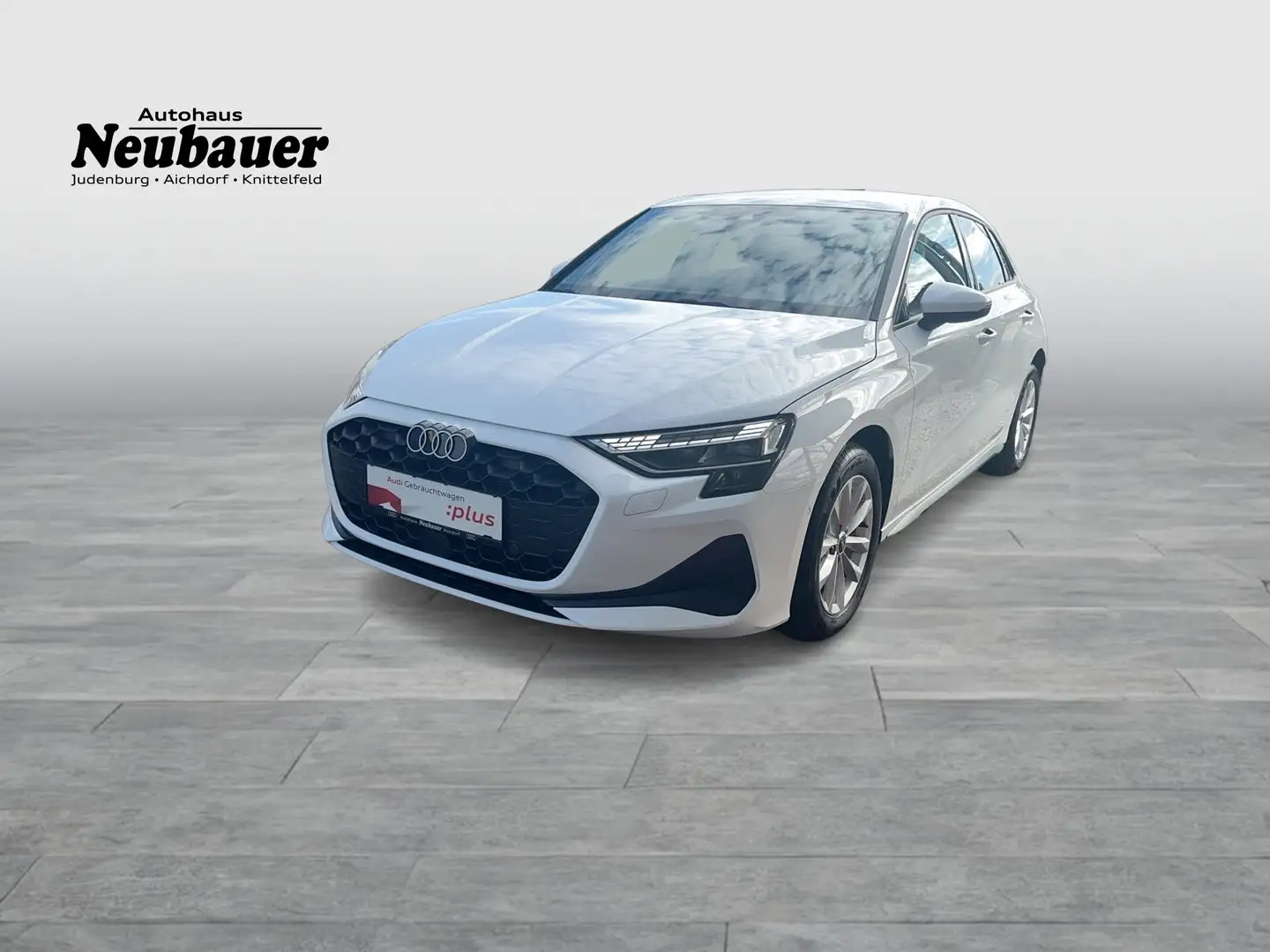 Audi A3 30 TFSI Weiß - 1