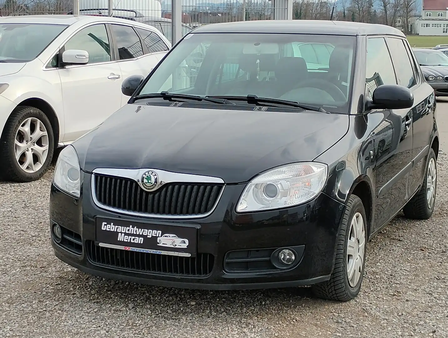 Skoda Fabia Ambiente 1,2 Schwarz - 1
