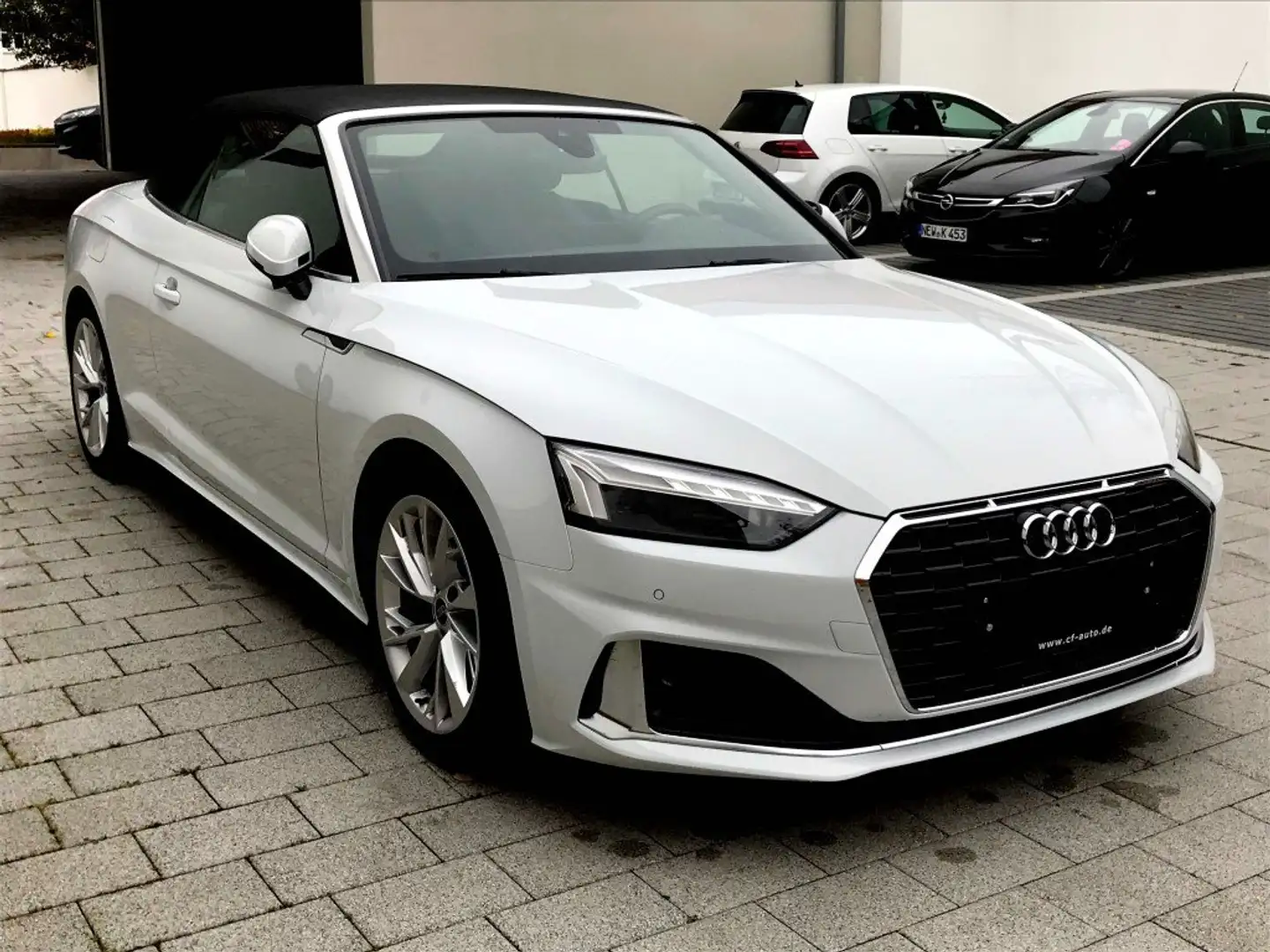 Audi A5 40 TFSI Cabrio adv Kopfraum Navi Matrix Virt Leder Blanc - 2