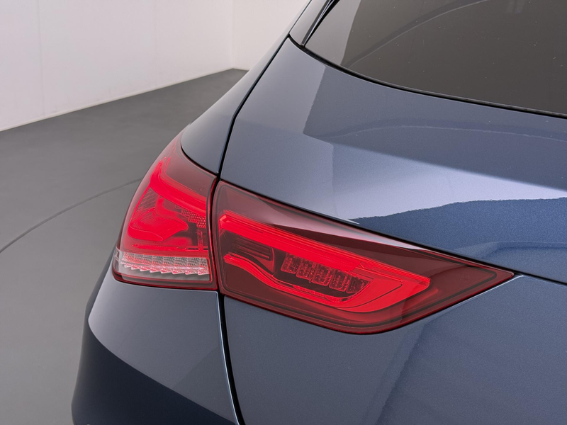 Mercedes-Benz CLA 200 Shooting Brake Premium Plus | Pano | Head-Up | Key — photo 12