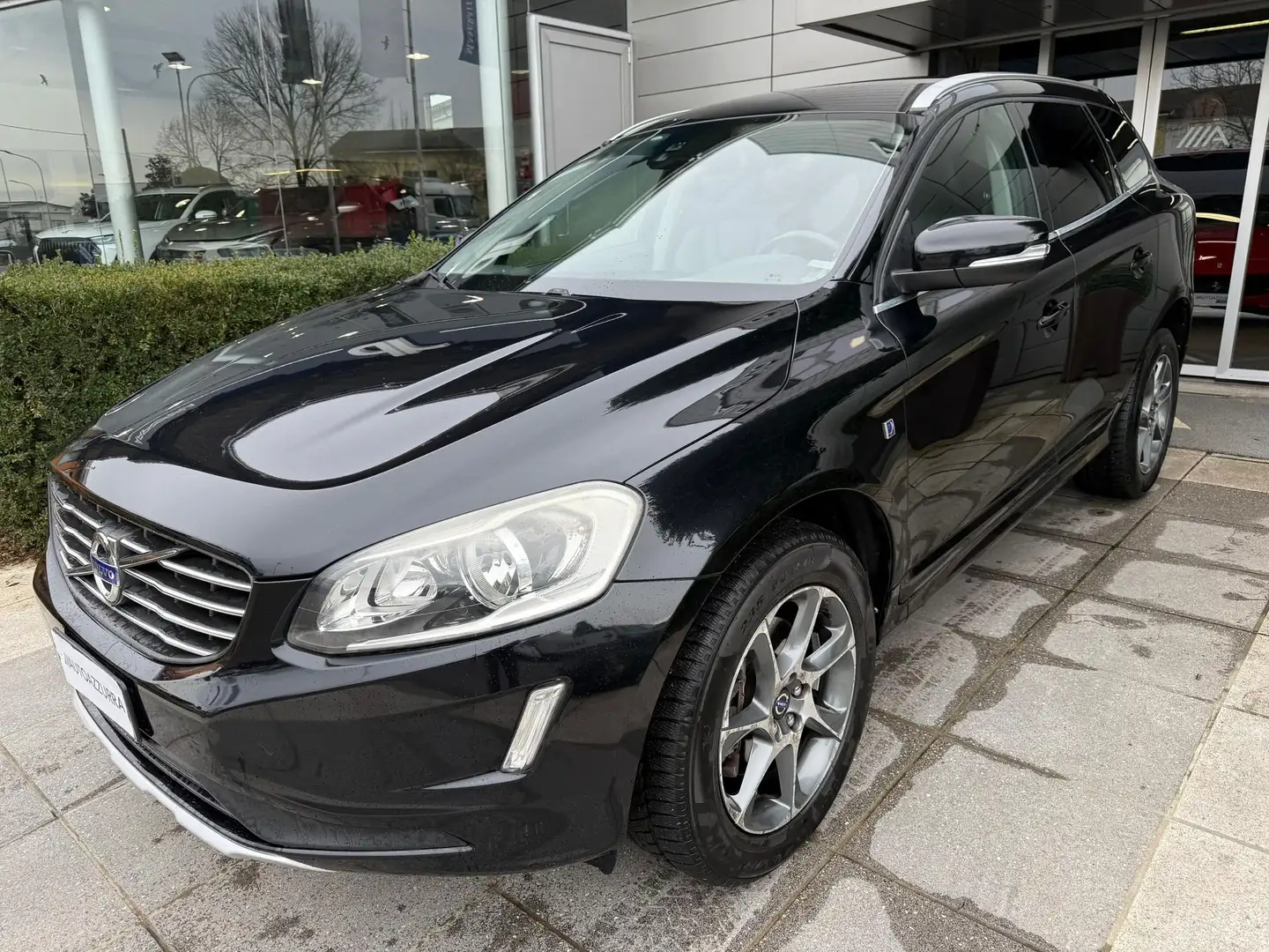 Volvo XC60 D4 Geartronic Ocean Race *1 PROPRIETARIO, TAGLIANDI CERTIFICATI* Schwarz - 1