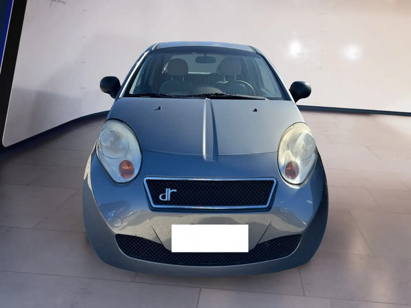 DR Automobiles DR1 DR1 1.3 BI-FUEL 61Kw Grau - 2