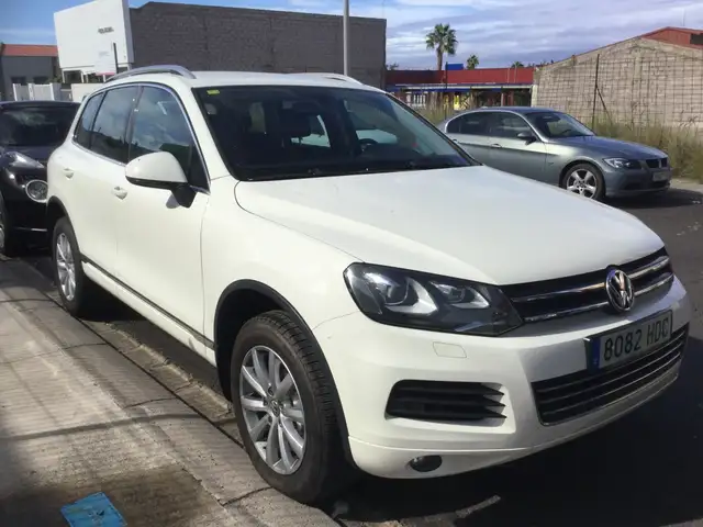 Volkswagen Touareg 3.0TDI V6 BMT Premium 245 Tiptronic
