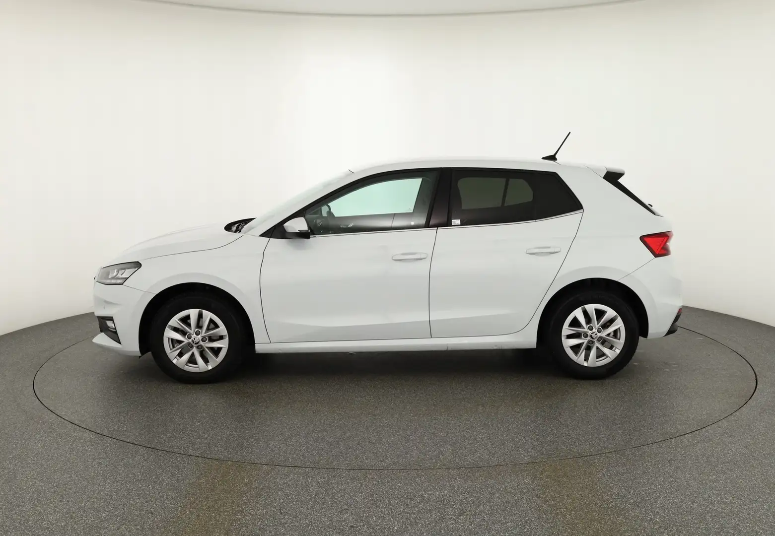 Skoda Fabia 1.0 TSI DSG LED Kamera Tempomat Weiß - 2