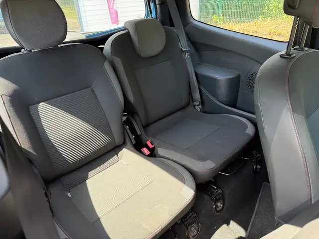 Renault Twingo view 11