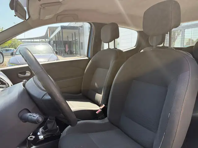 Renault Twingo view 9