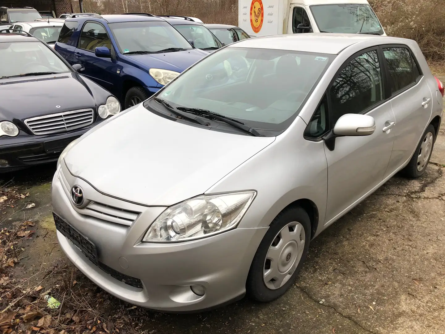 Toyota Auris 1.6i Life // Facelift // Klimaanlage Silber - 2