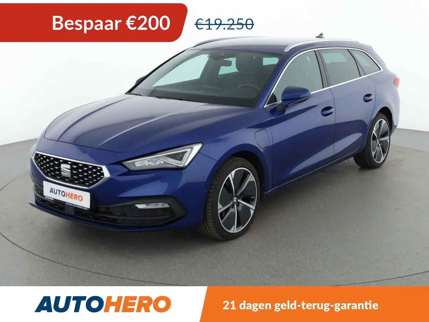 SEAT Leon e-Hybrid 1.4 TSI e-HYBRID Xcellence Niebieski - 1