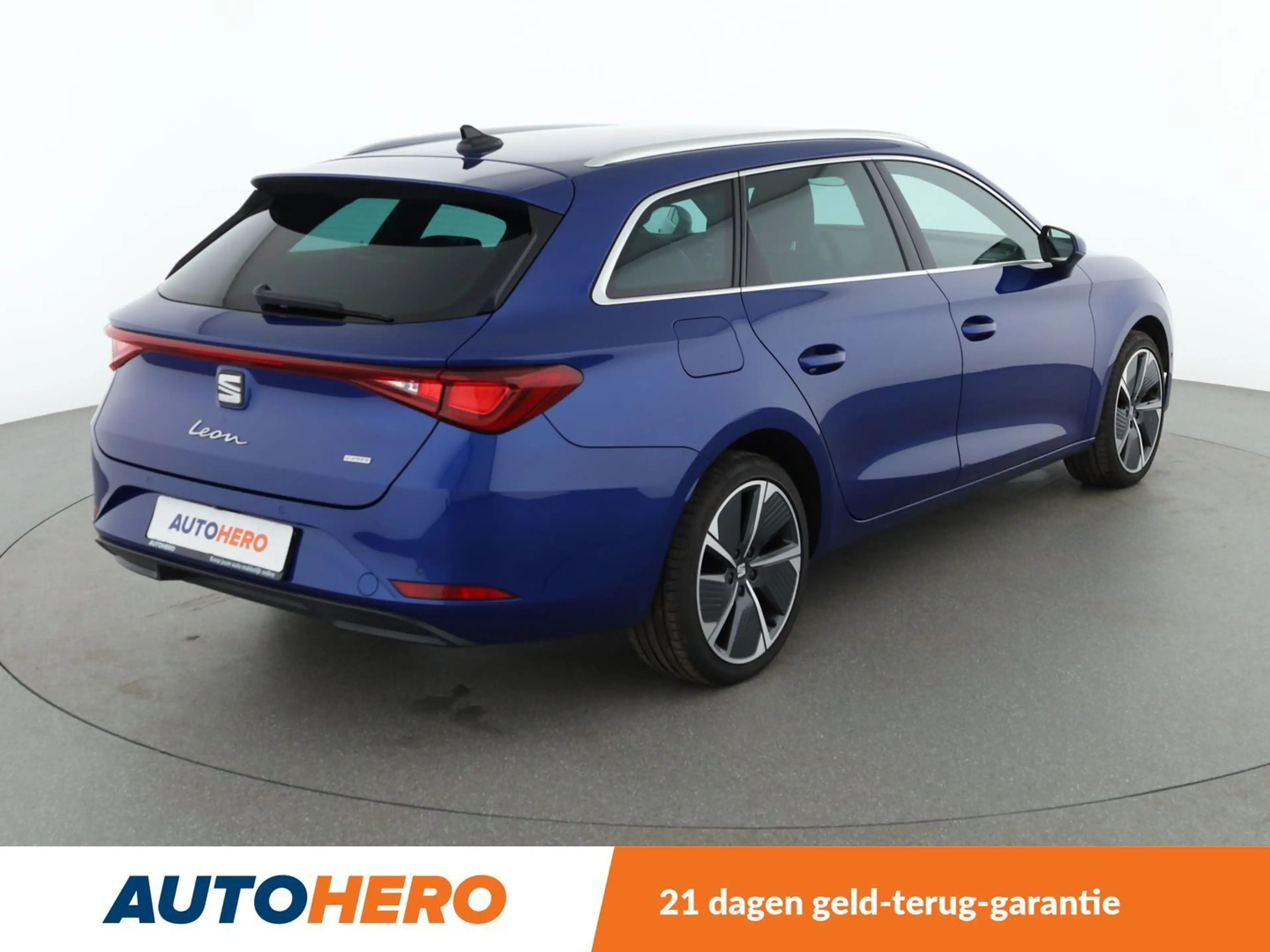 SEAT Leon e-Hybrid 1.4 TSI e-HYBRID Xcellence — photo 6