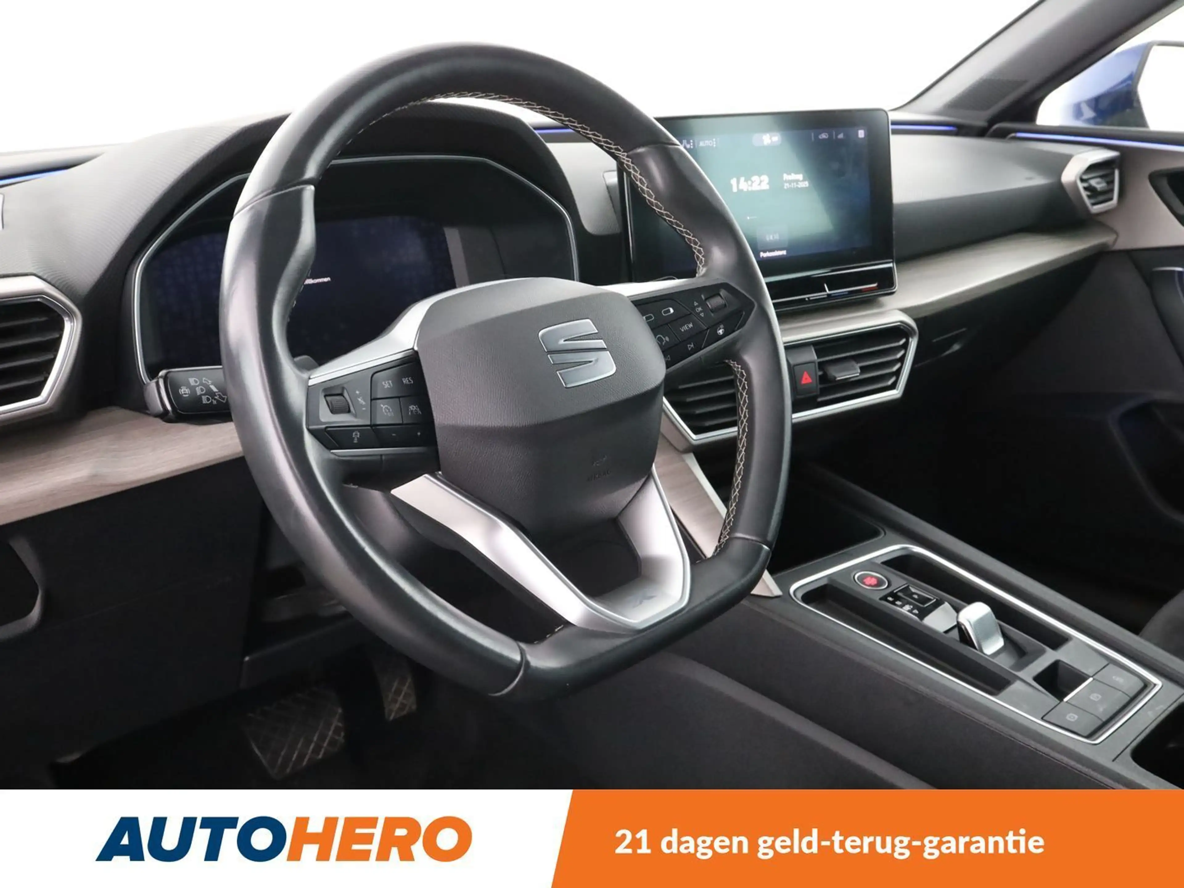SEAT Leon e-Hybrid 1.4 TSI e-HYBRID Xcellence — photo 11