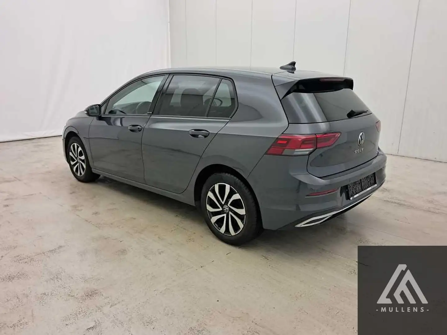 Volkswagen Golf eTSI OPF Active DSG Gris - 2