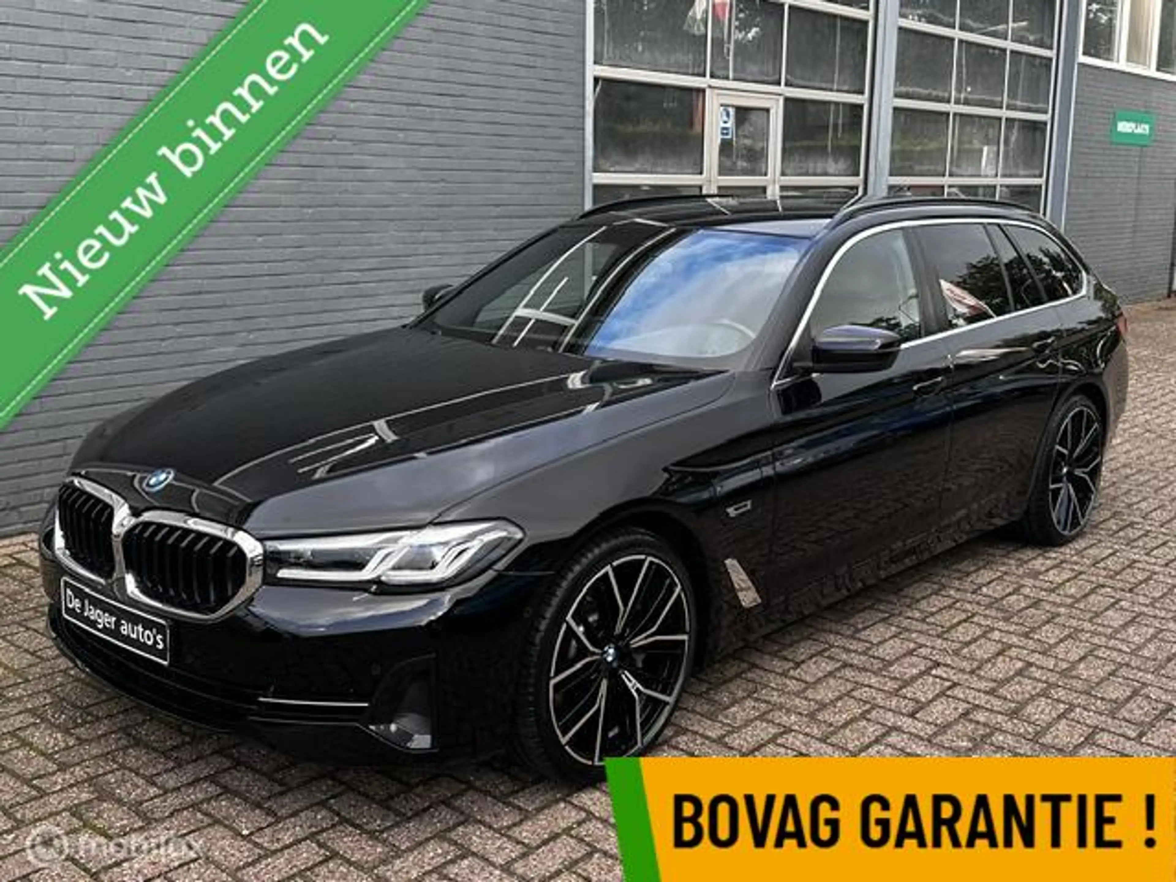 BMW 530 5-serie Touring 530e Plug-in Hybride Business Ed.