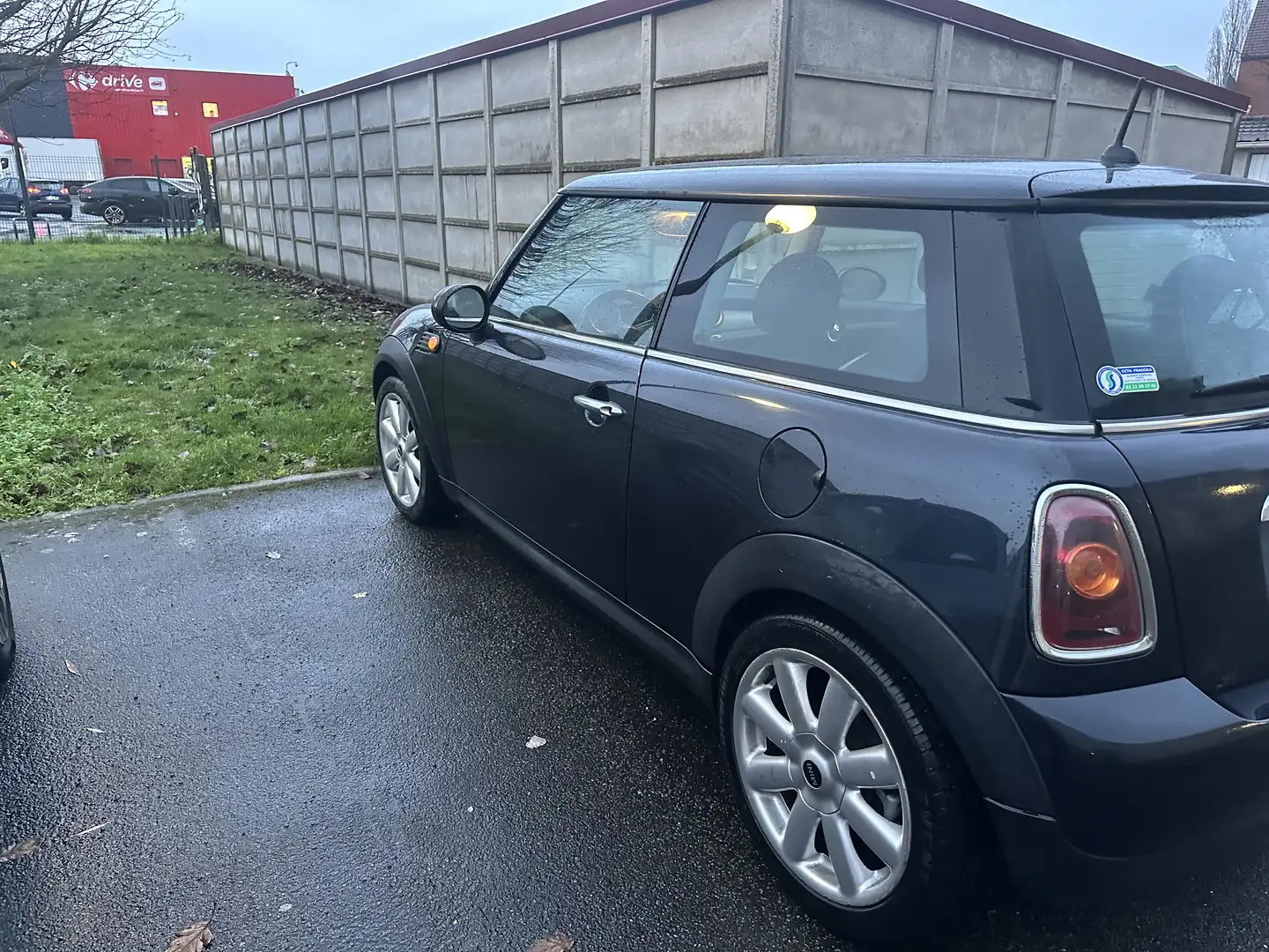 MINI Cooper Hatch 1.6 D - 110 Cooper Noir - 2