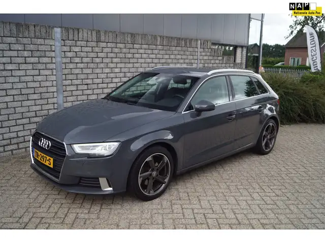 Audi A3 Sportback 1.5 TFSI CoD Sport Lease Edition Led Kop