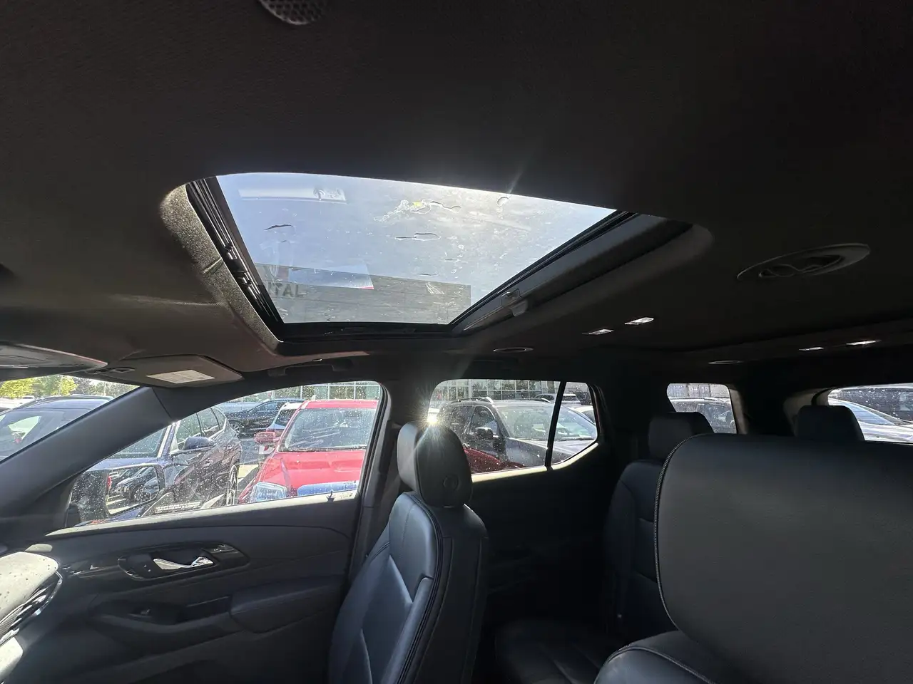 Chevrolet Traverse photo Chevrolet Traverse