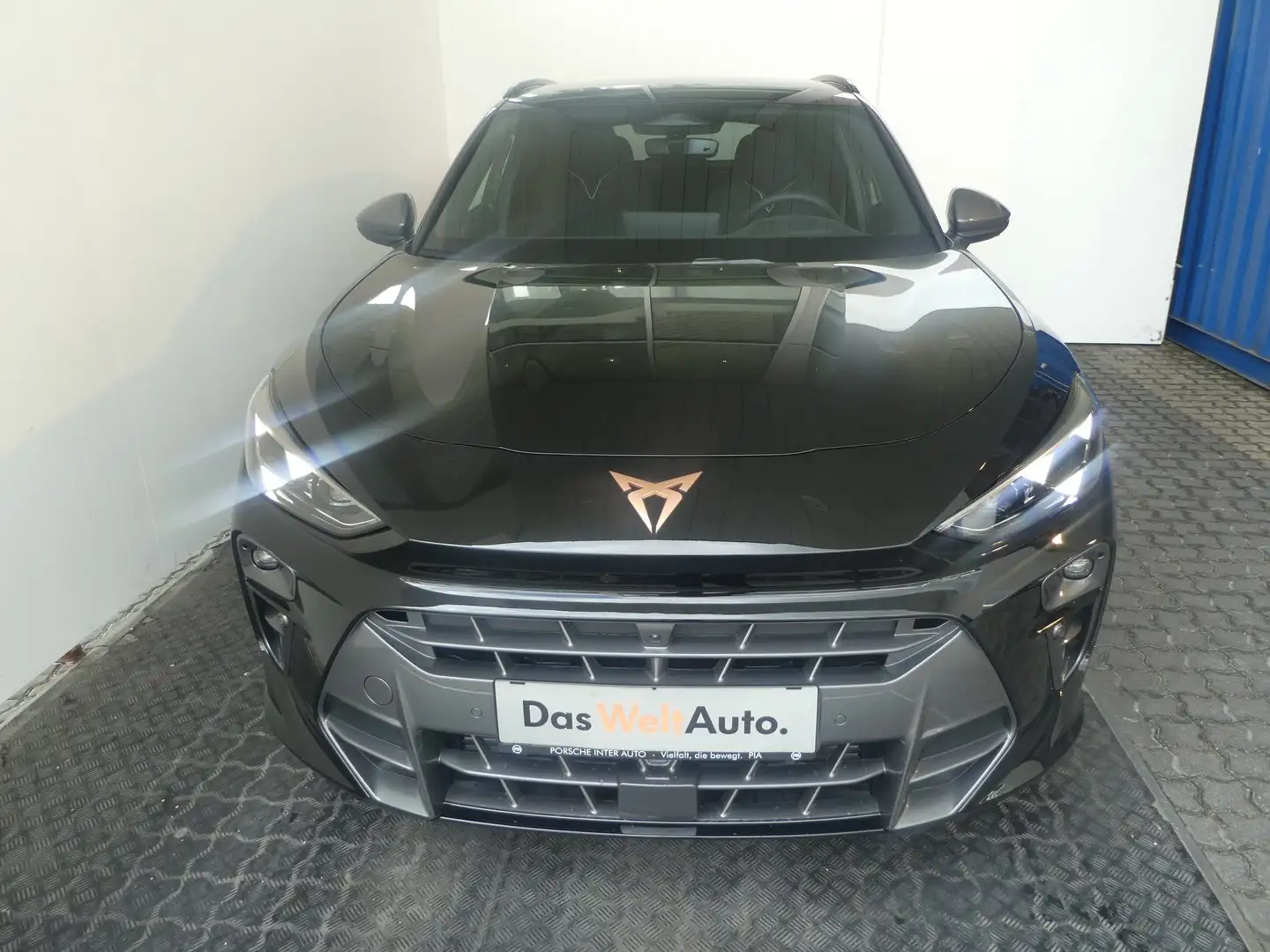CUPRA Terramar 1.5 e-TSI 150 PS DSG Schwarz - 2