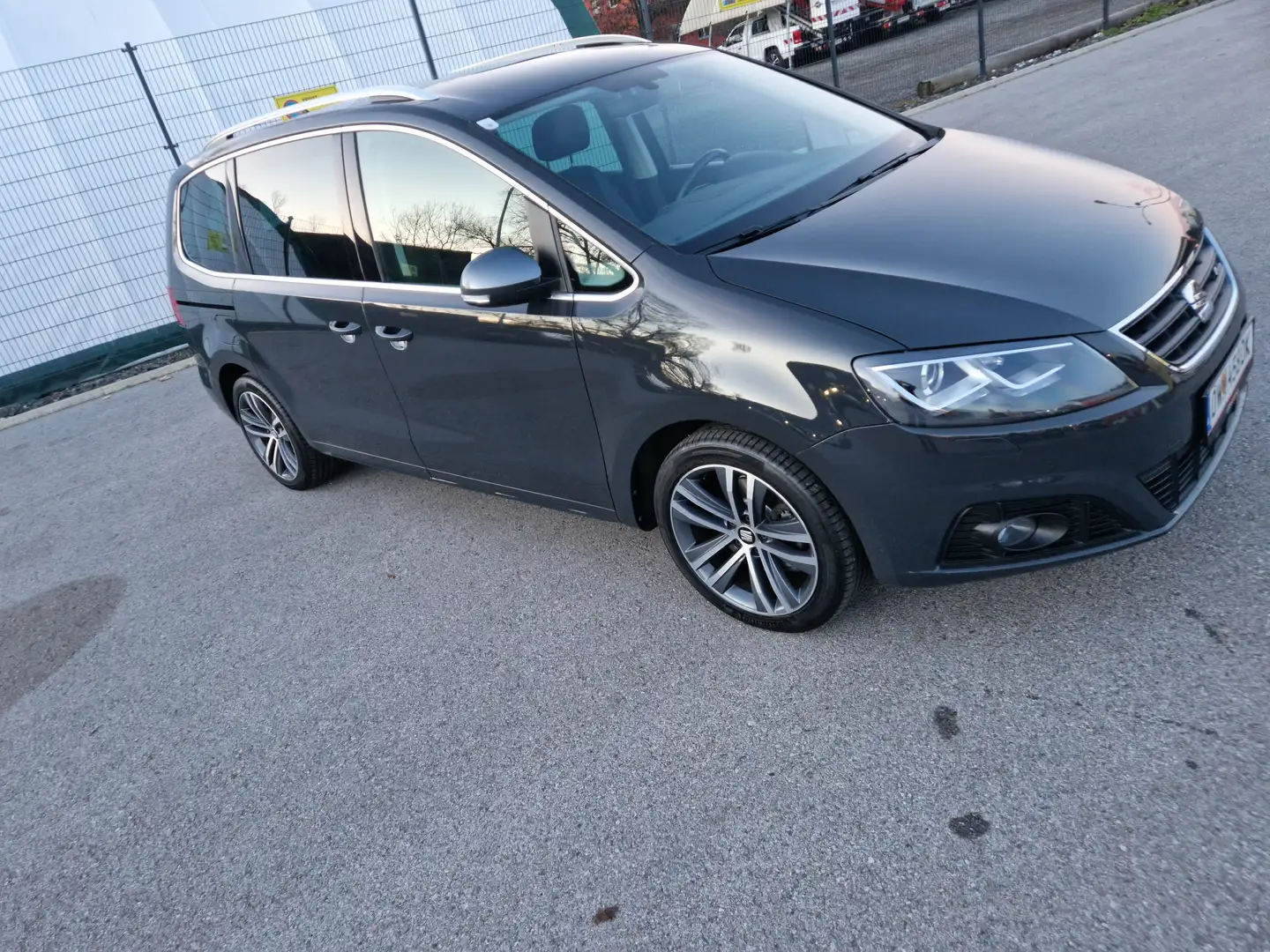 SEAT Alhambra Alhambra FR 2,0 TDI CR FR Grau - 1