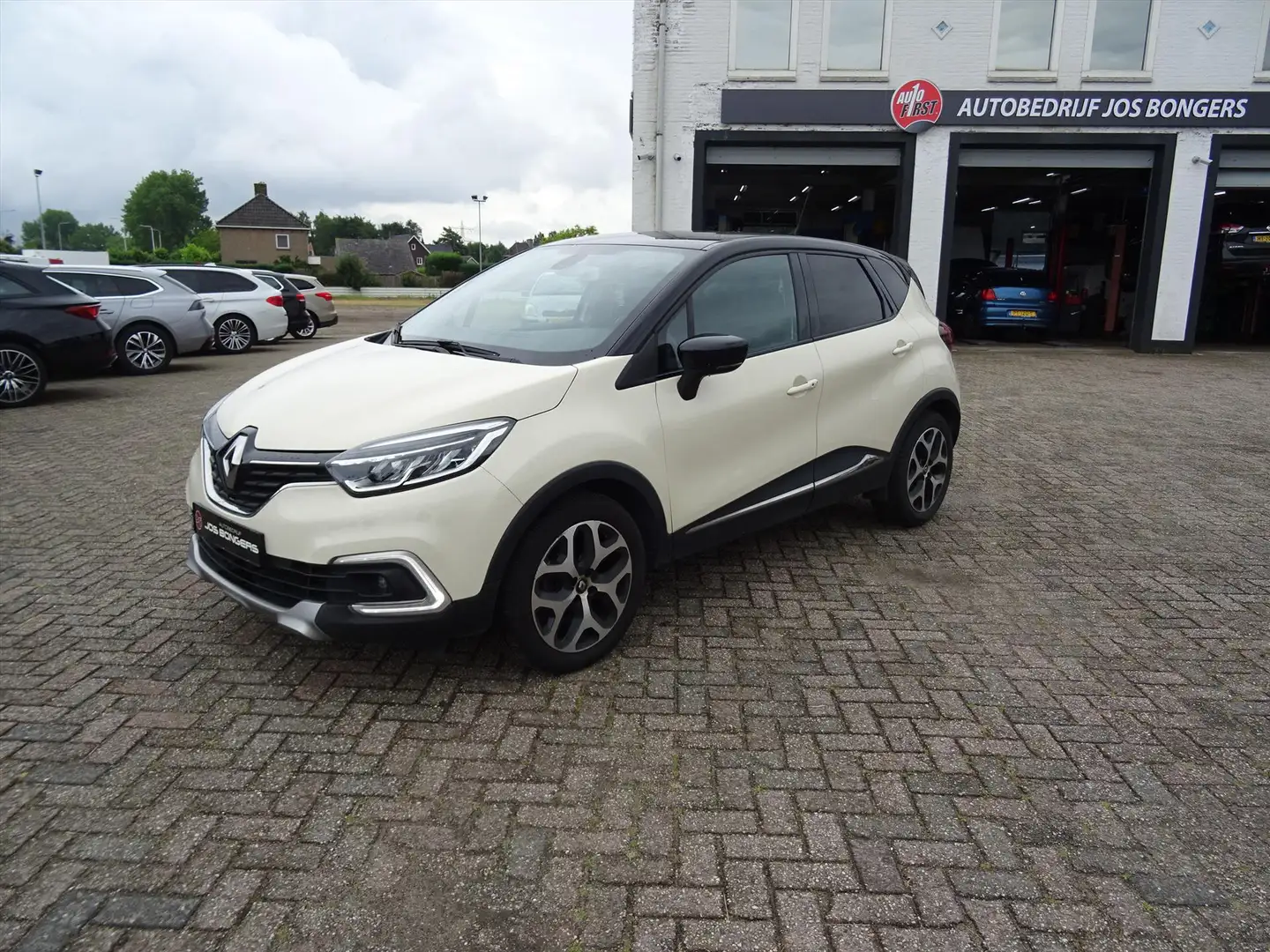 Renault Captur Energy TCe 90pk S&S Intens Wit - 1