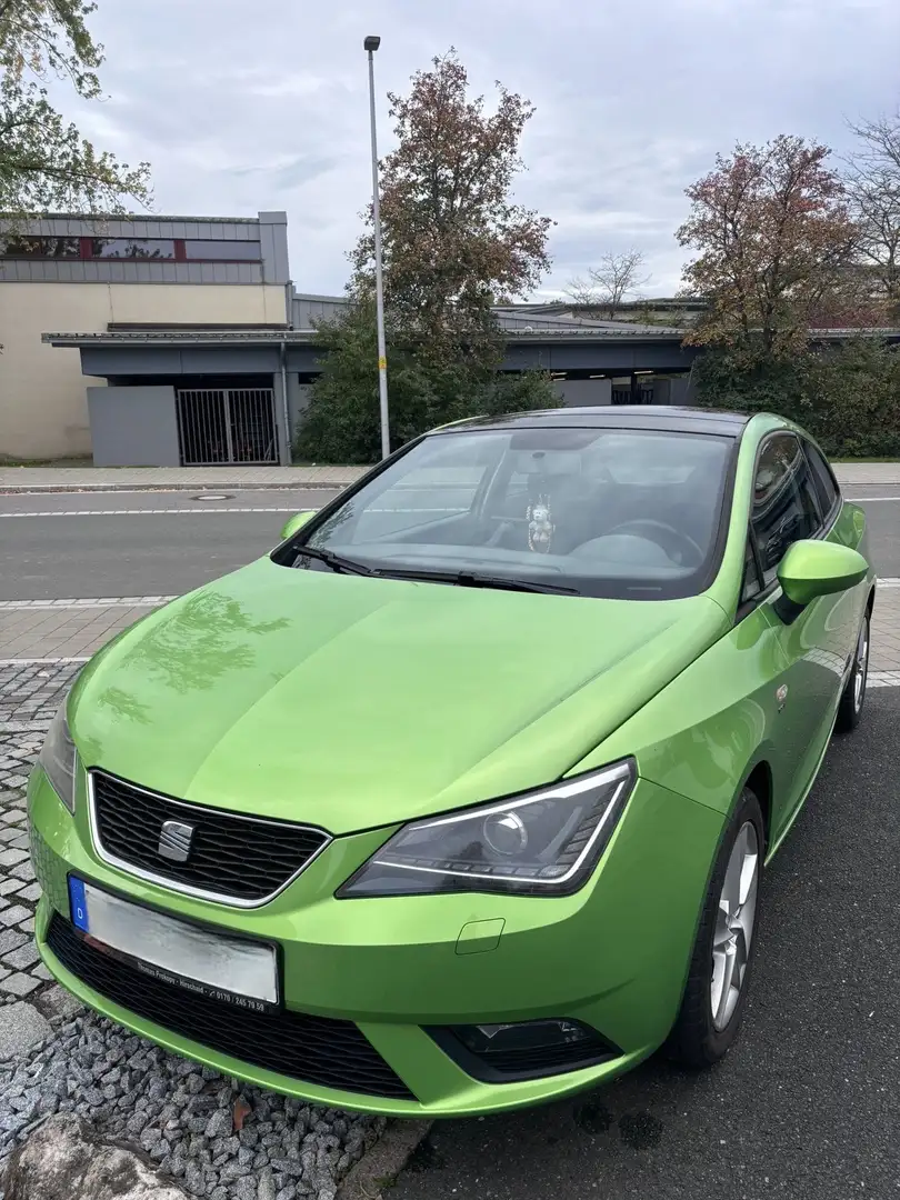 SEAT Ibiza Ibiza SC 1.2 TSI Style Salsa Zelená - 1