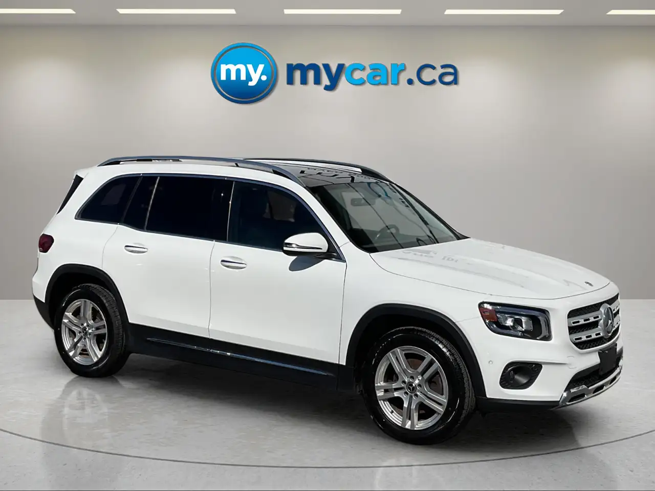 Mercedes-Benz GLB photo Mercedes-Benz GLB