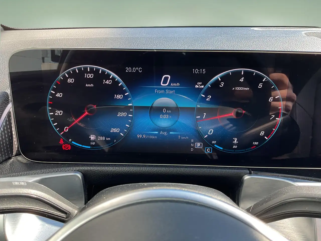 Mercedes-Benz GLB photo Mercedes-Benz GLB
