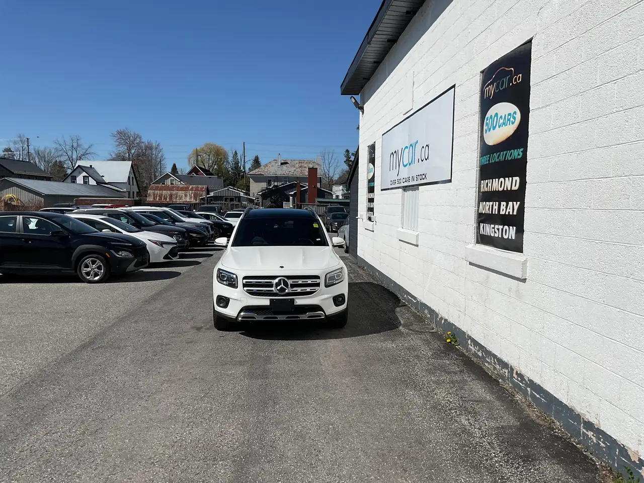 Mercedes-Benz GLB снимка Mercedes-Benz GLB