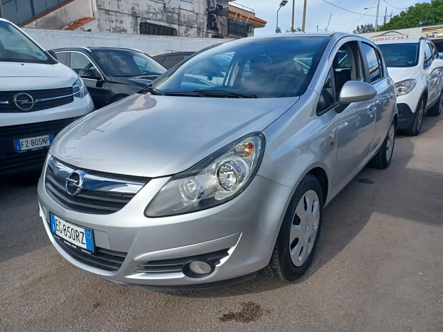 Opel Corsa 1.2 5 porte Elective Argent - 1