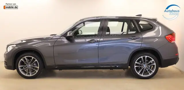 BMW X1 view 4