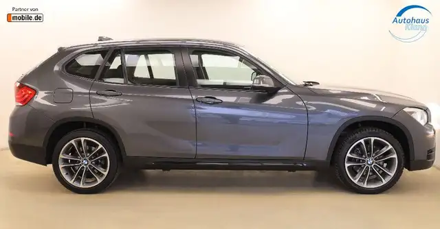 BMW X1 view 5