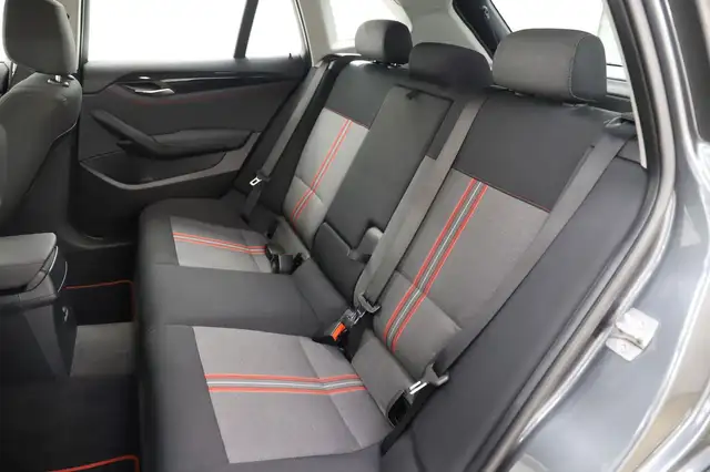 BMW X1 view 11