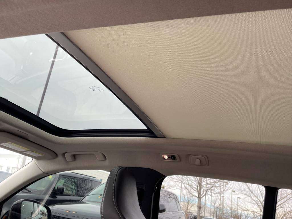 2020 Volvo XC40 T5 AWD Momentum thumb 11