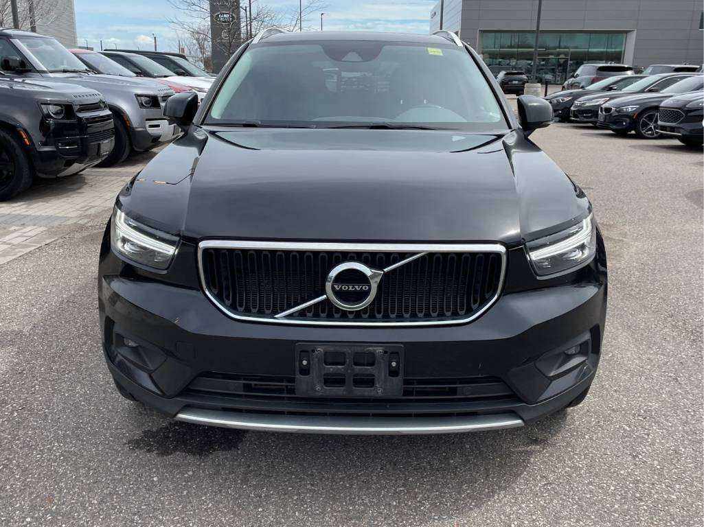 2020 Volvo XC40 T5 AWD Momentum thumb 13