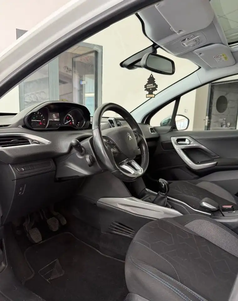 Peugeot 2008 2008 — photo 3