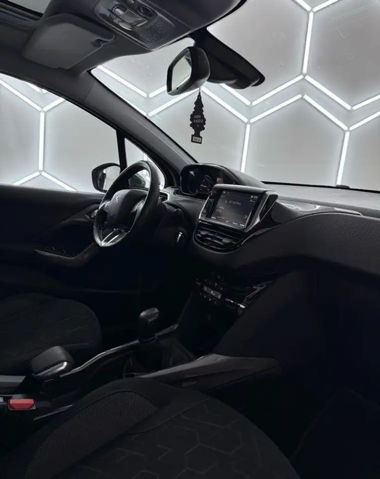 Peugeot 2008 2008 — photo 4