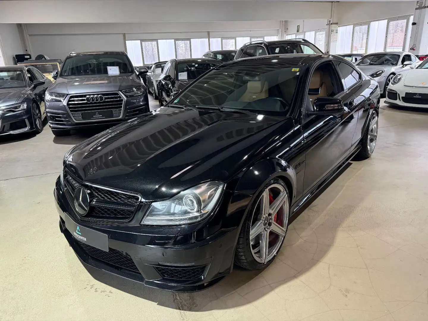 Mercedes-Benz C 63 AMG Coupe*Performance*Pano*Memory* Noir - 2