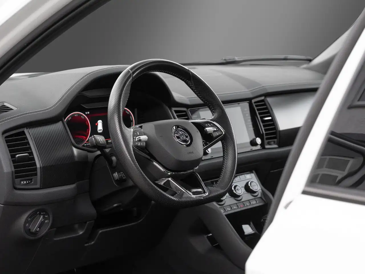 Skoda Kodiaq Sportline AHK PANO DCC Amundsen Traveller, миниатюра 14