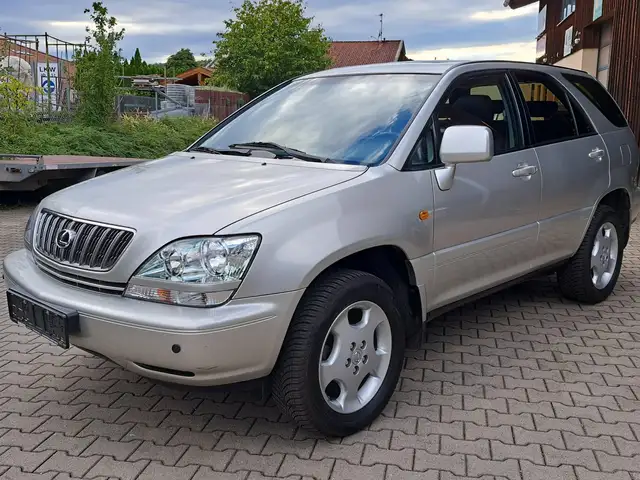 Lexus RX 300 Lexus RX 300 - I Hand Nur 57000 TKM AUTOM