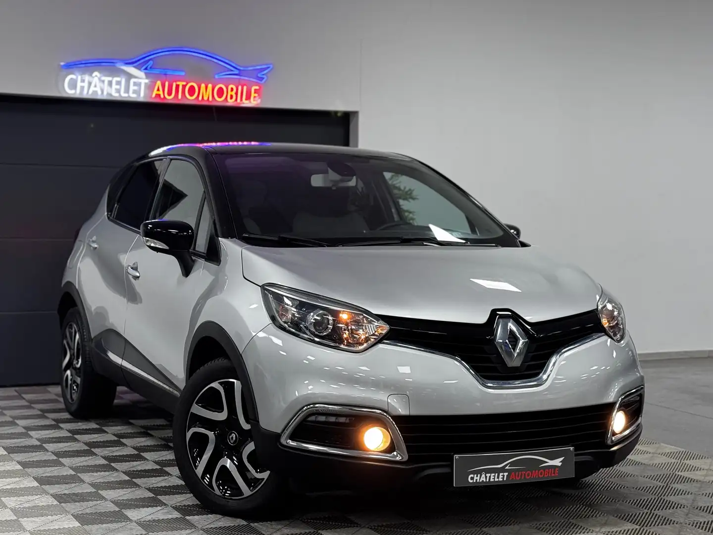 Renault Captur ‼️RÉSERVÉE RESERVED GERESERVEERD‼️ Gris - 1