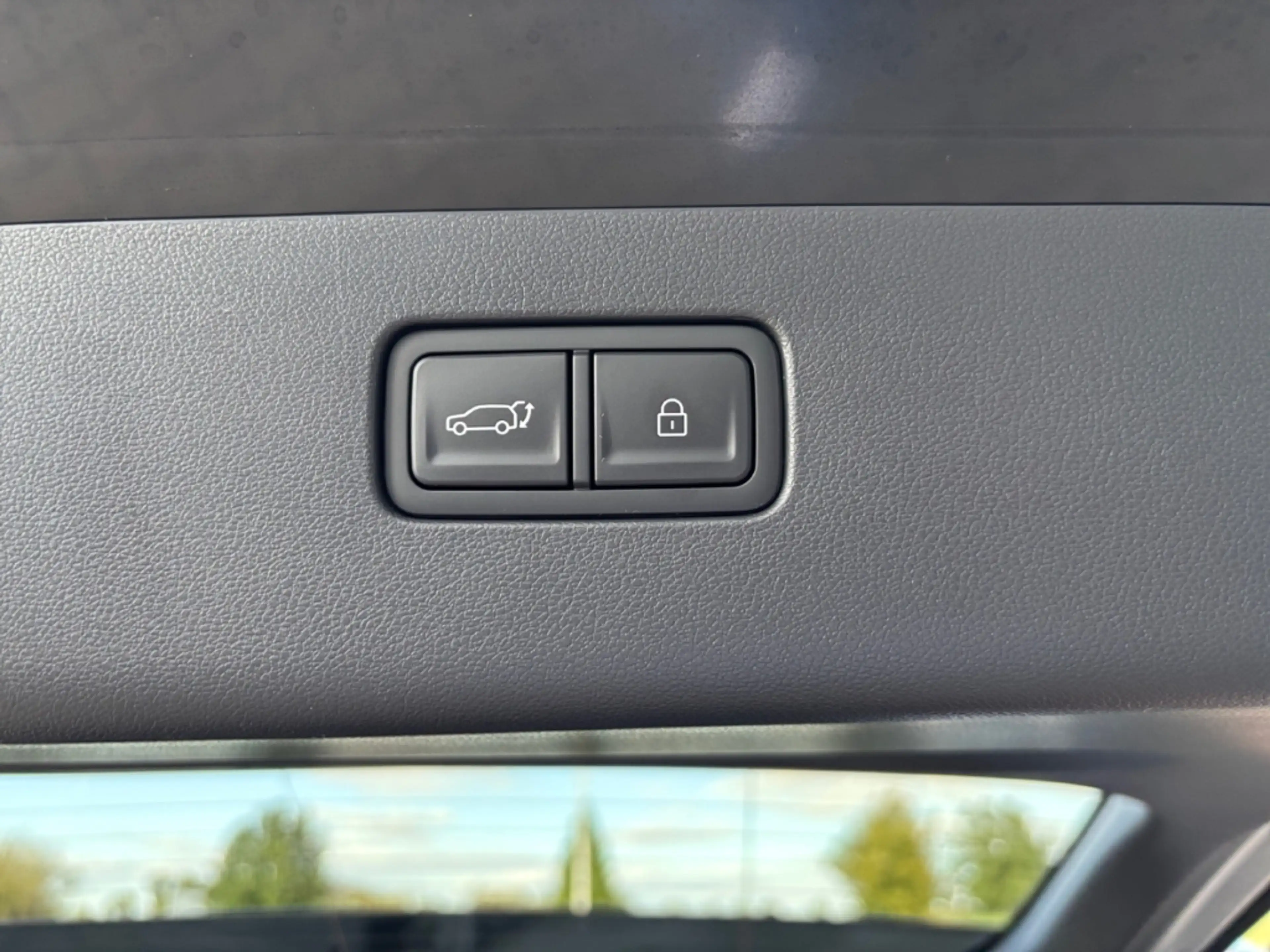 Hyundai IONIQ 9 315 kW Performance 4WD Uniq HUD Niveau El. Panodac — photo 16