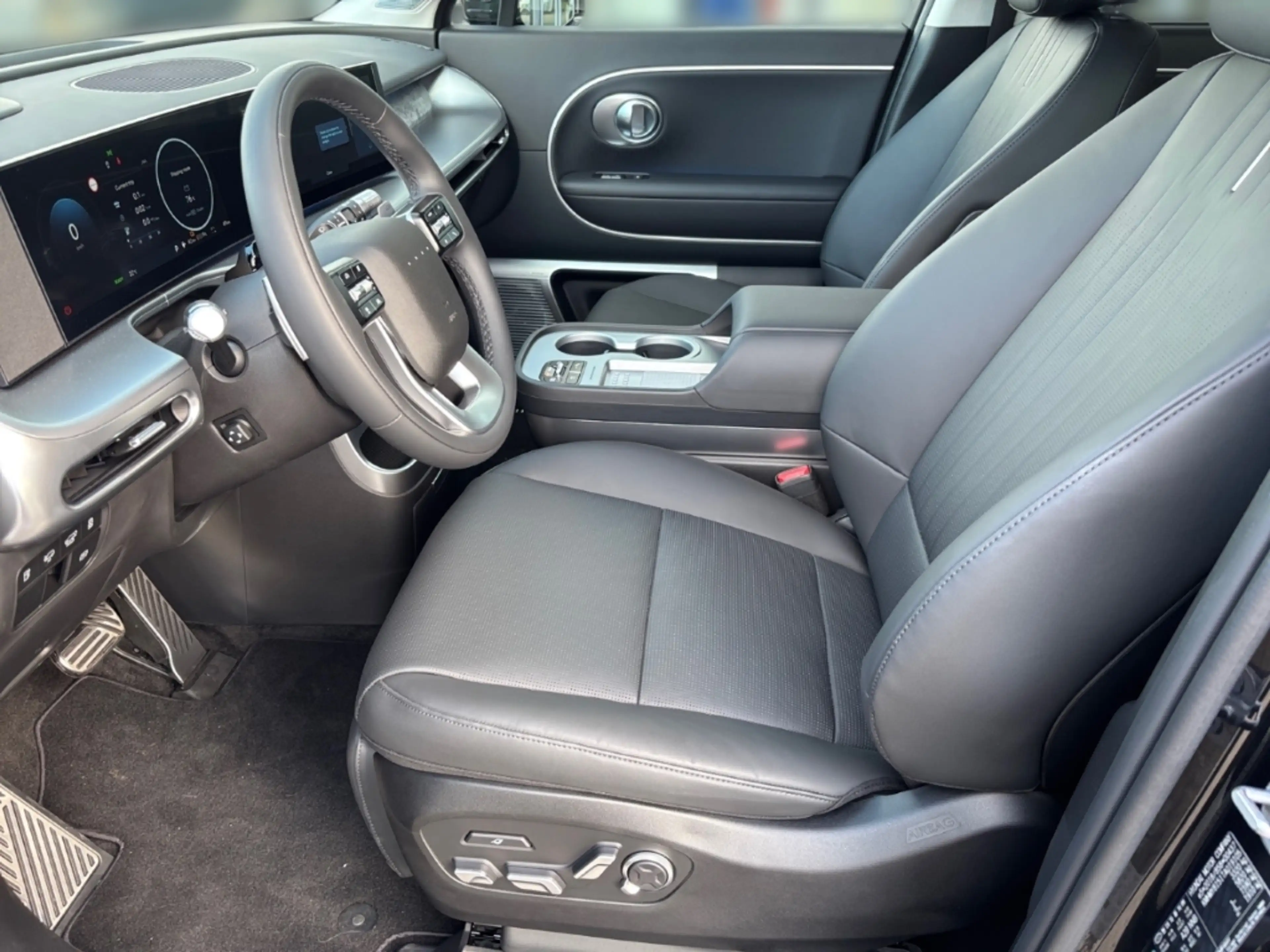 Hyundai IONIQ 9 315 kW Performance 4WD Uniq HUD Niveau El. Panodac — photo 7