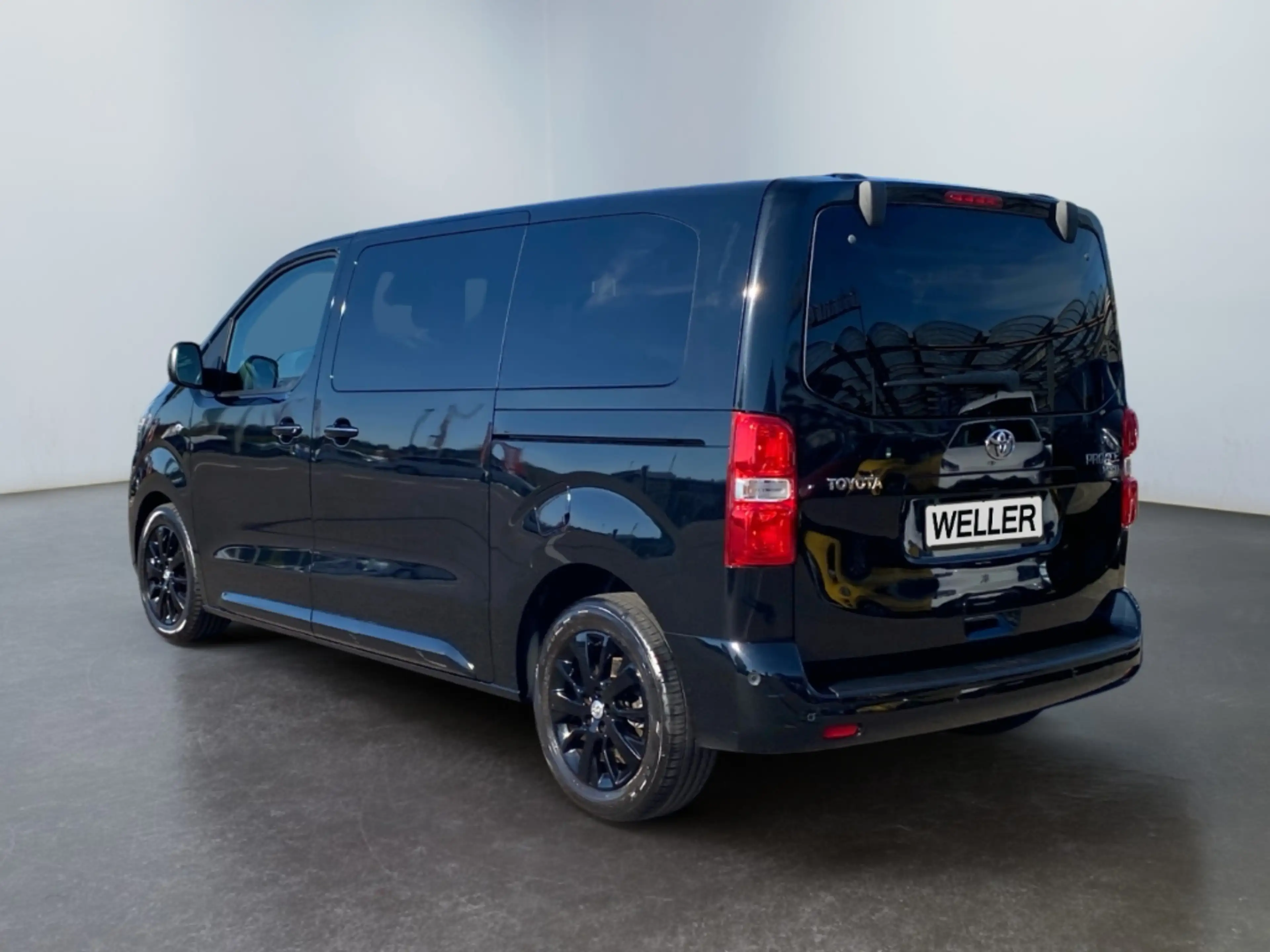 Toyota Proace Verso 2.0 D L1 Executive *Leder*CAM*Pano* — photo 7