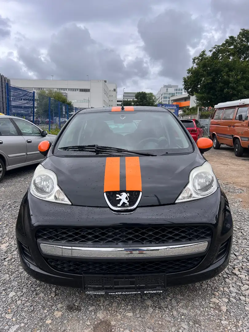 Peugeot 107 70 Urban Move Schwarz - 1
