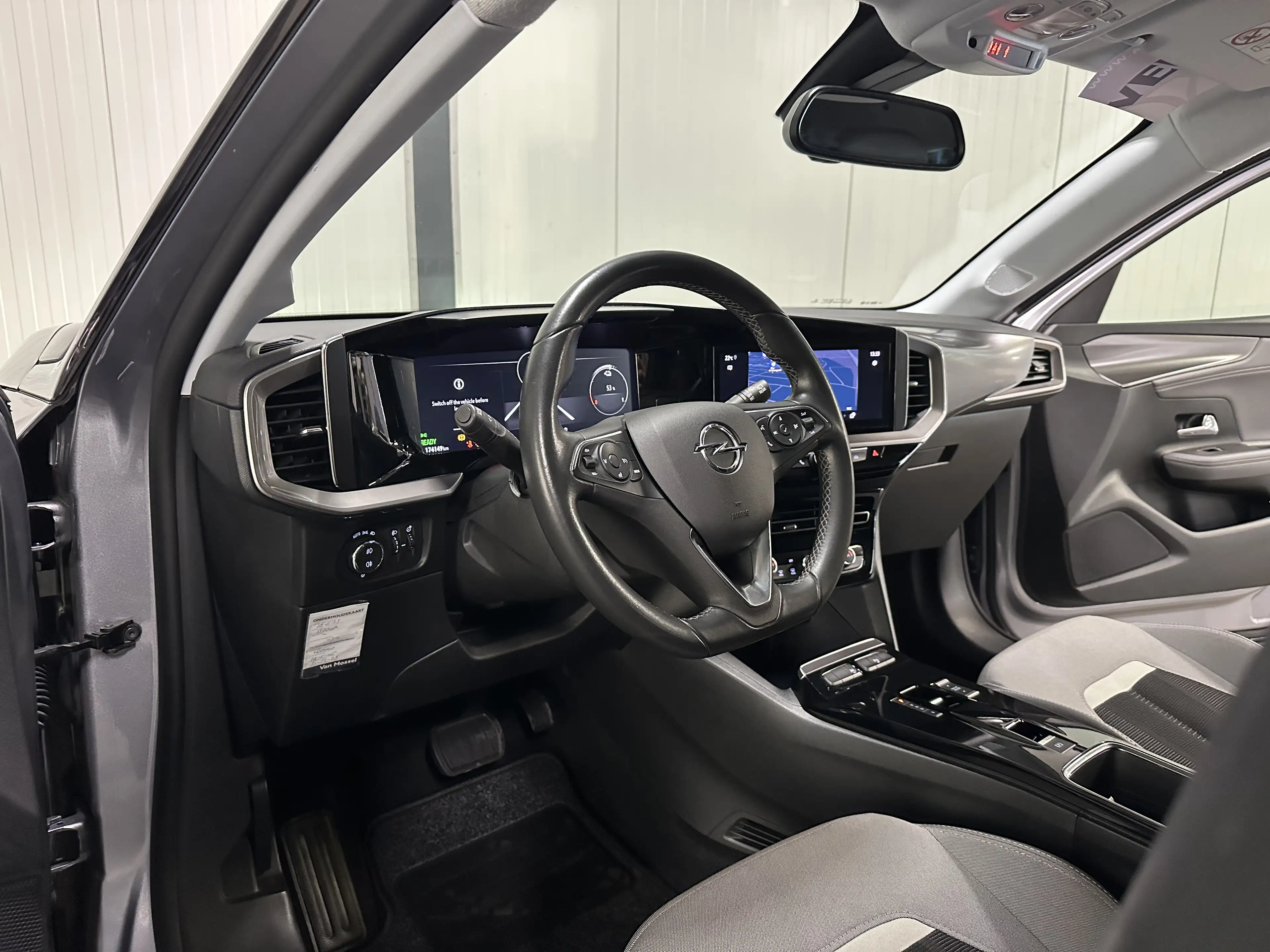 Opel Mokka-E Business Elegance 50kWh 3-Fase | Navi | Camera — photo 11