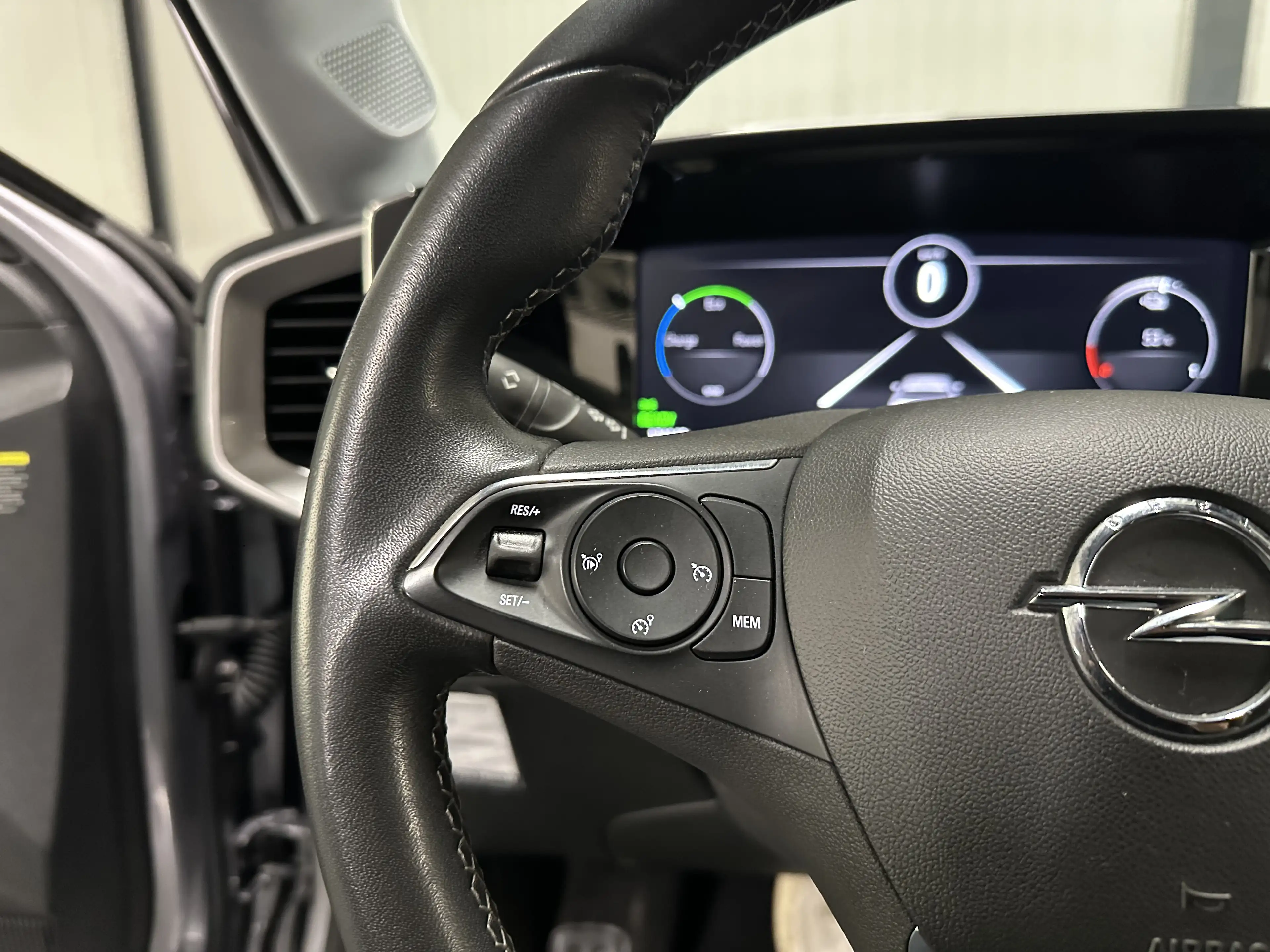 Opel Mokka-E Business Elegance 50kWh 3-Fase | Navi | Camera — photo 14