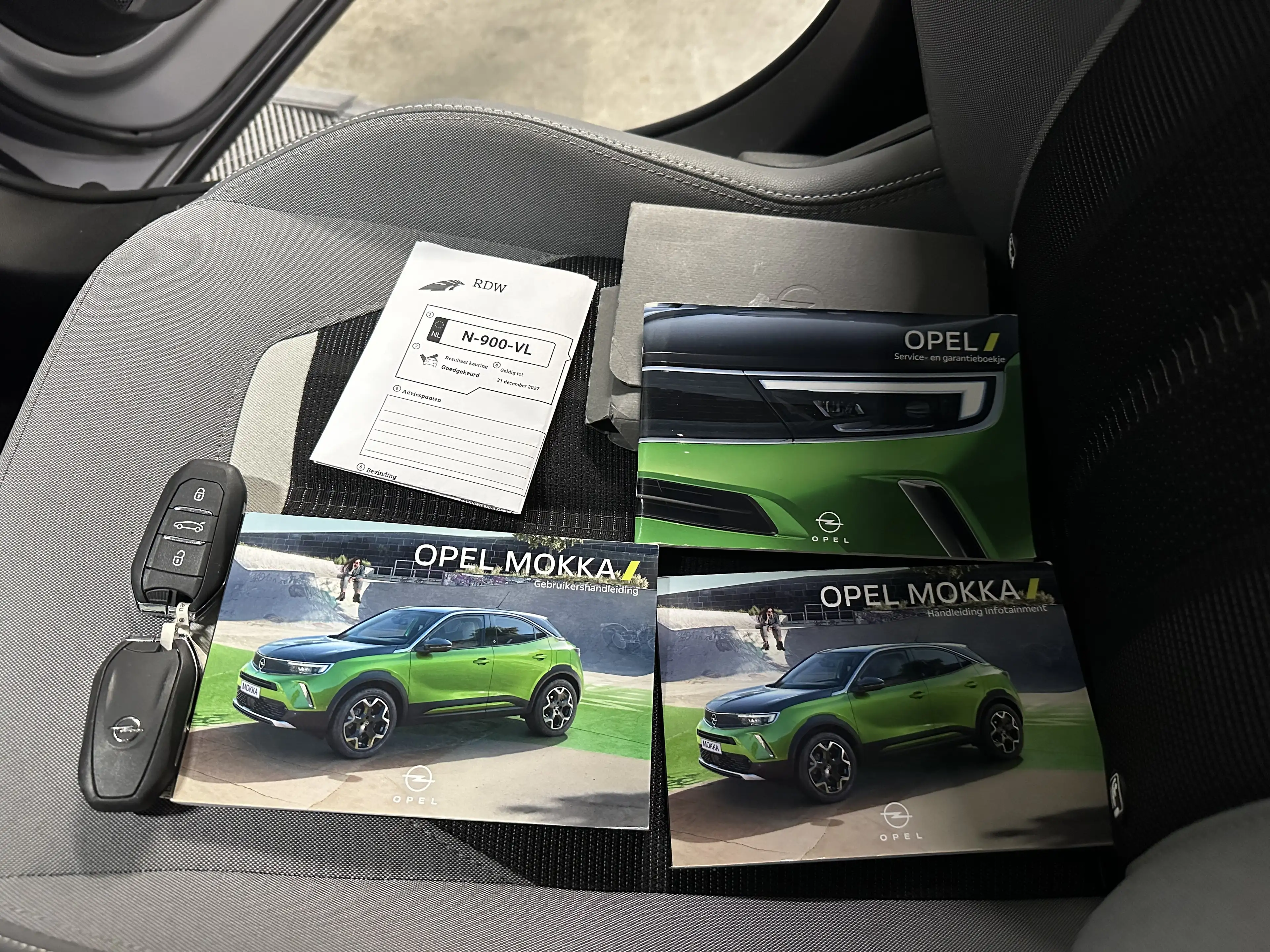 Opel Mokka-E Business Elegance 50kWh 3-Fase | Navi | Camera — photo 27
