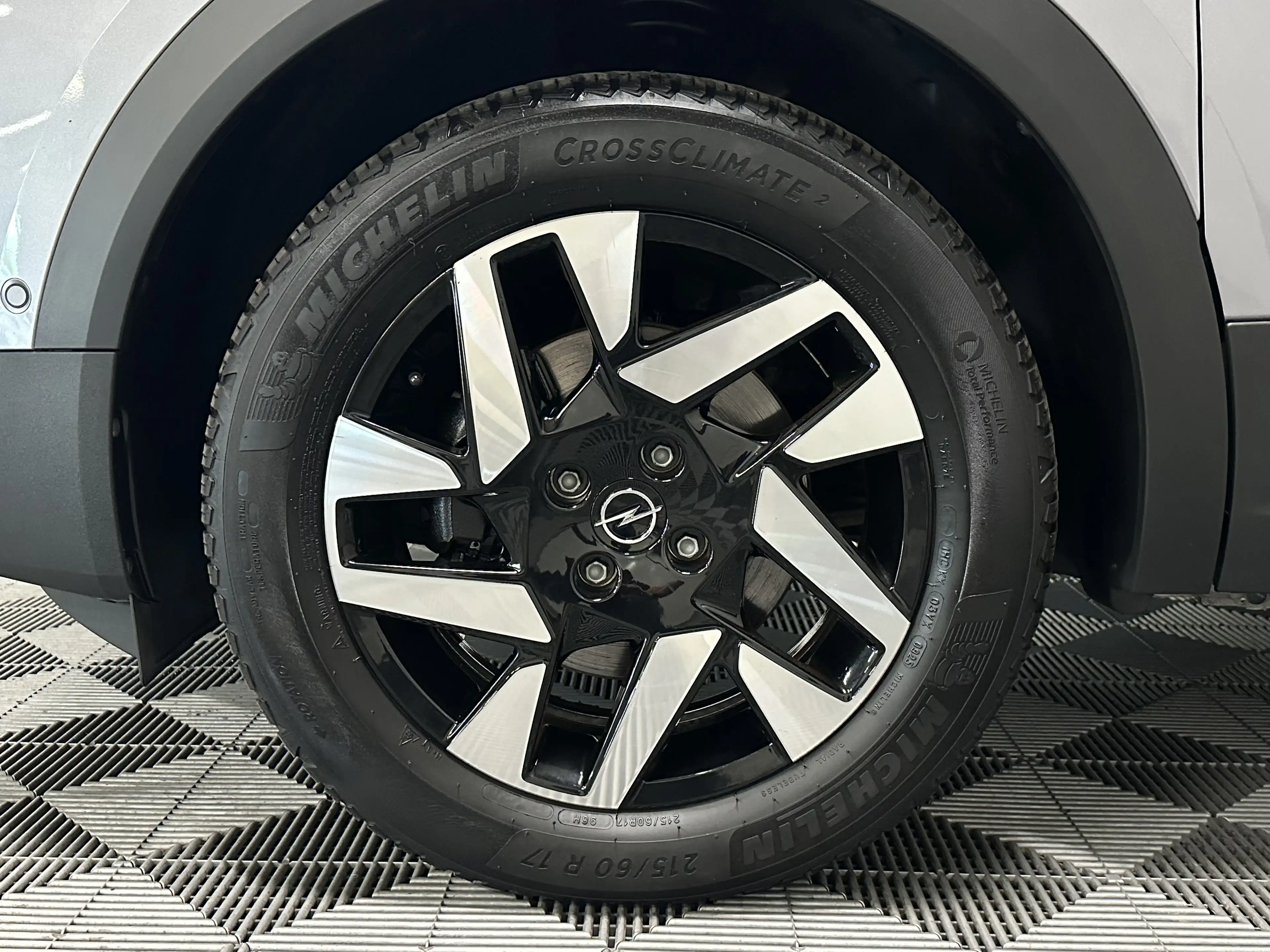 Opel Mokka-E Business Elegance 50kWh 3-Fase | Navi | Camera — photo 25