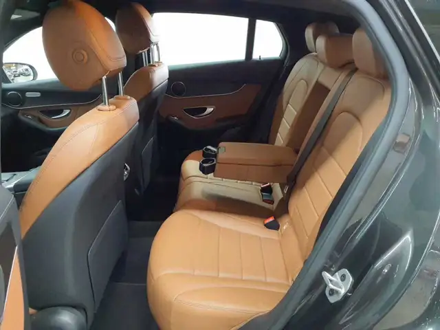 Mercedes-Benz GLC view 14