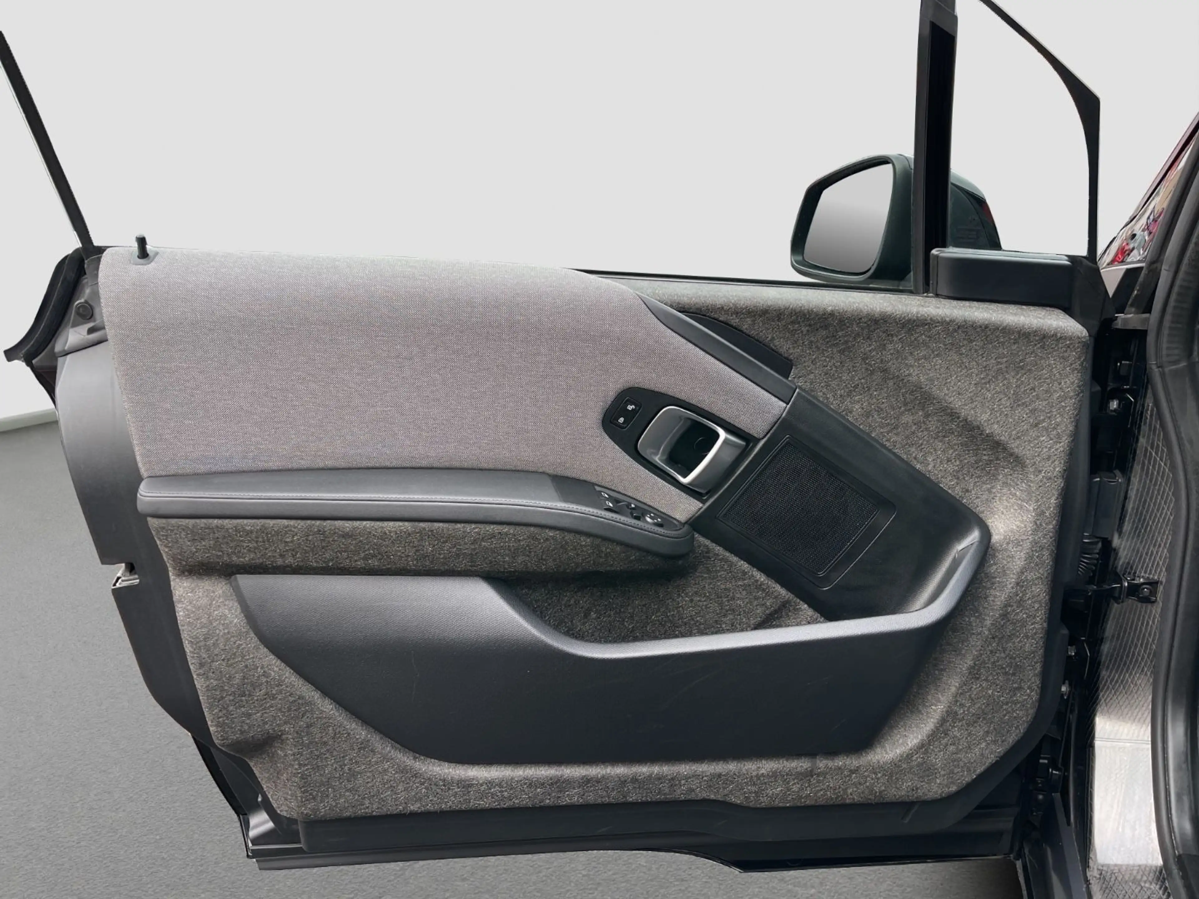 BMW i3 (120Ah)/1.Hand/Kamera/Navi/LED — photo 12
