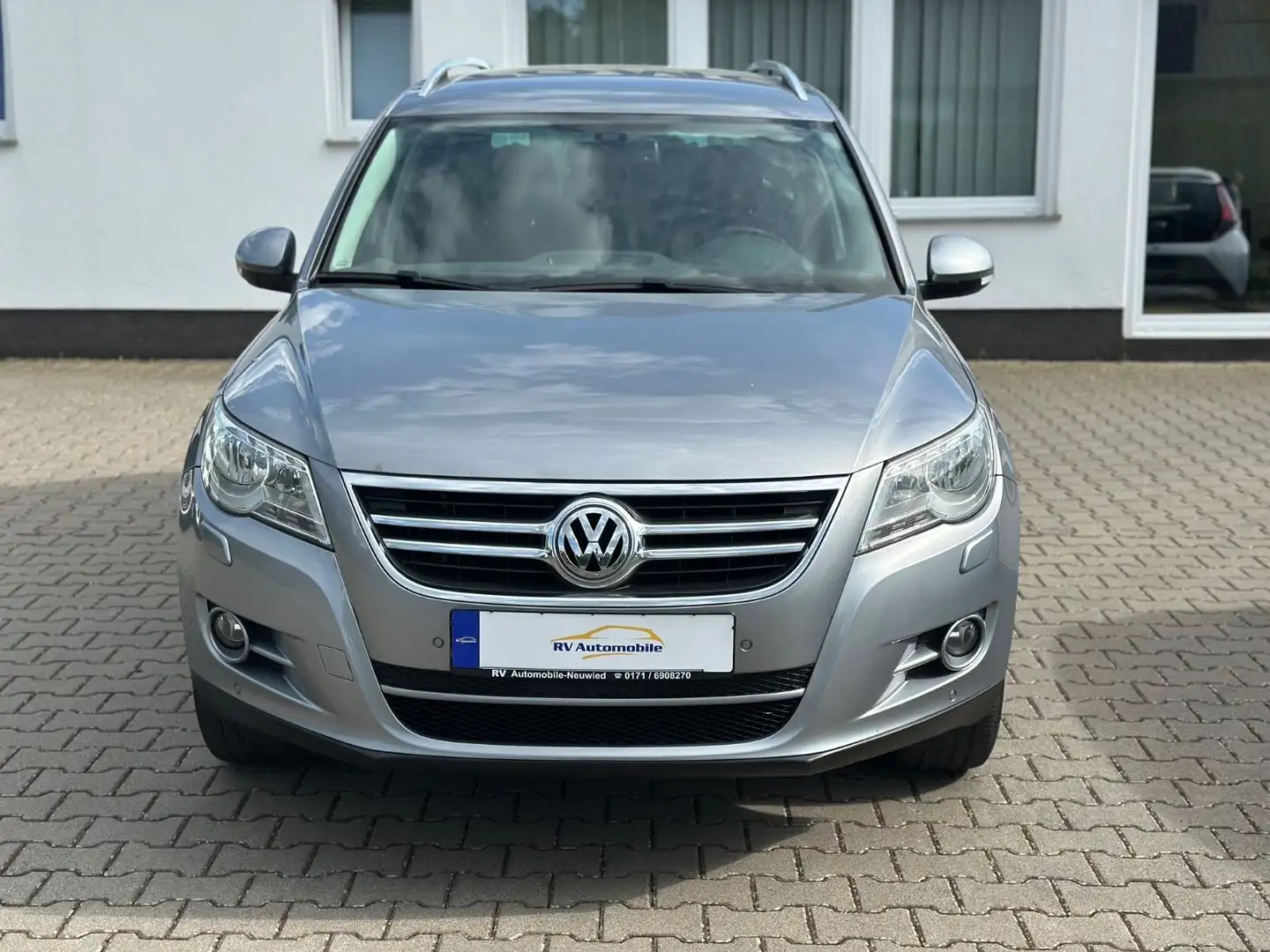 Volkswagen Tiguan Team BMT Silber - 2