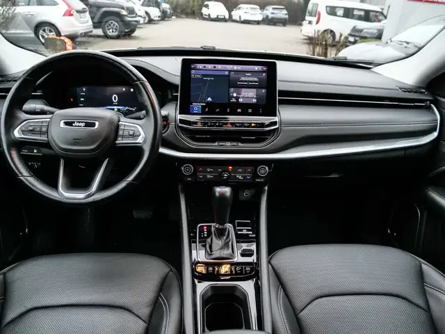 Jeep Compass view 9